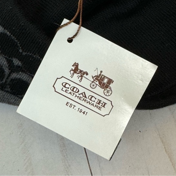 Coach 100% Merino Wool Beanie Hat One Size - Picture 3 of 8